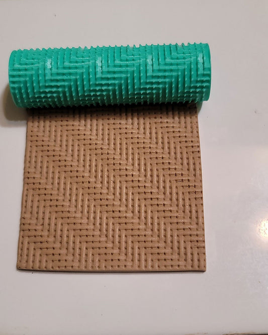 Polymer Clay Cutters #1065- Diagonal Weave Texture Roller