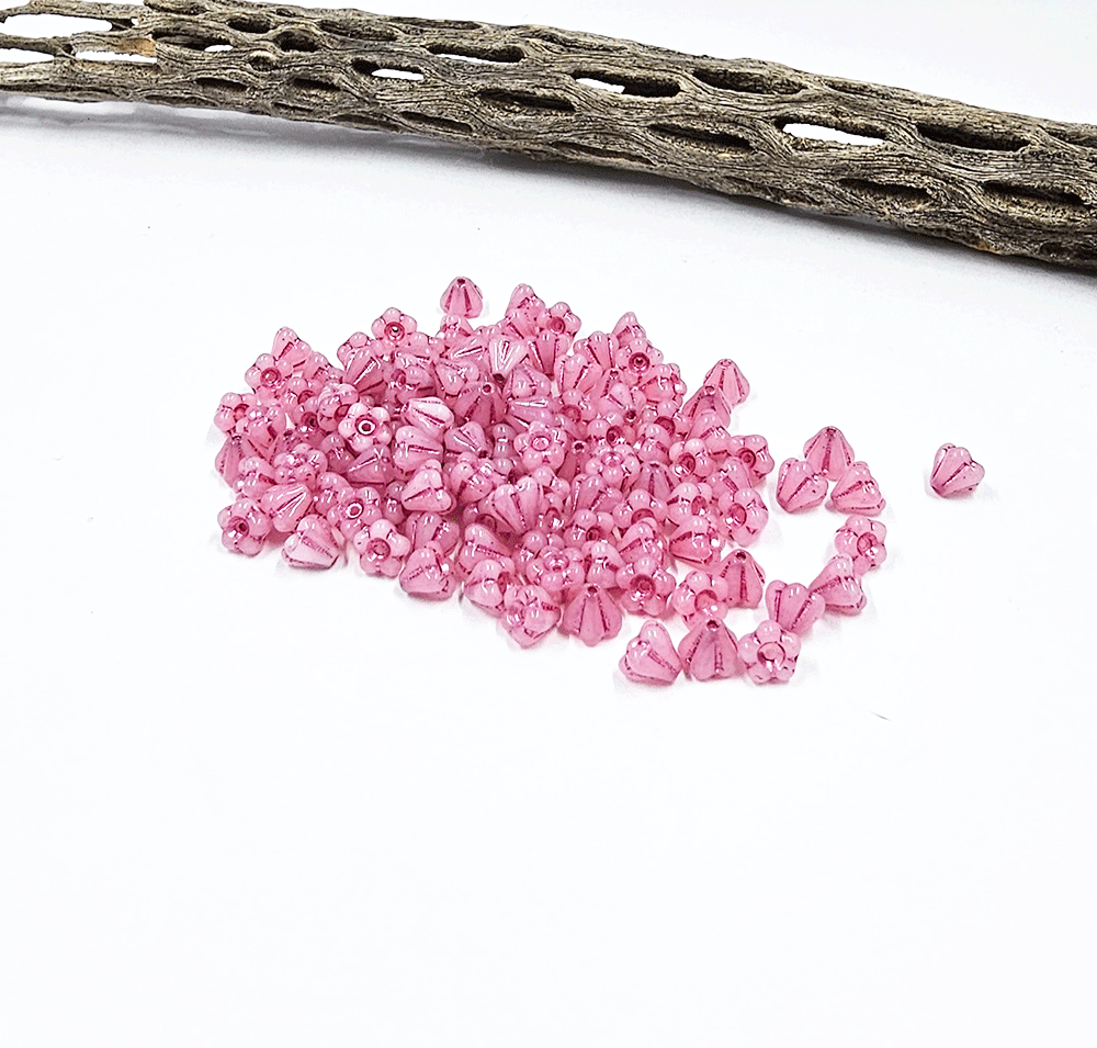 Czech Bellflower 04x06mm LIght Pink with a Rose Wash pkg of 20